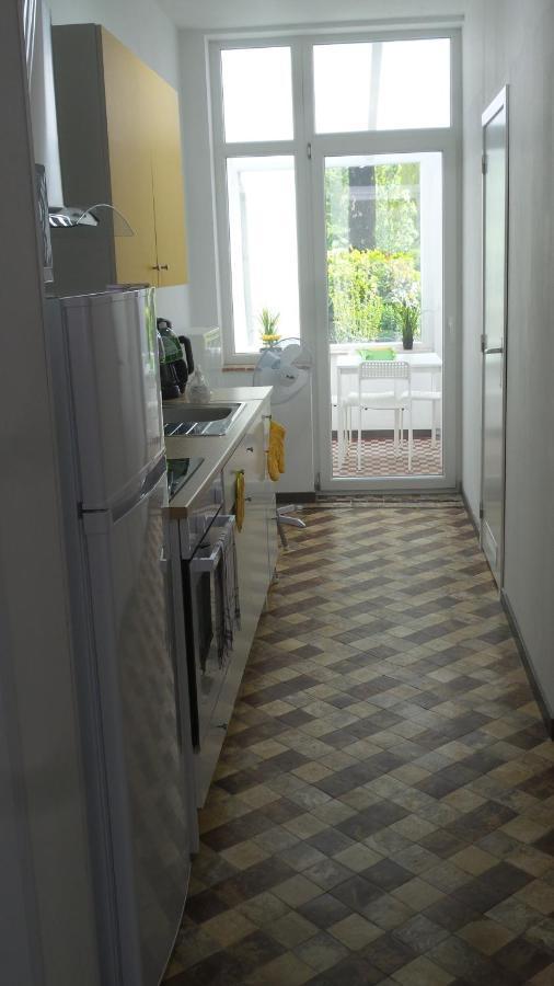 Apartment Maison Lydie - Meuble De 3 Etoiles Charleroi